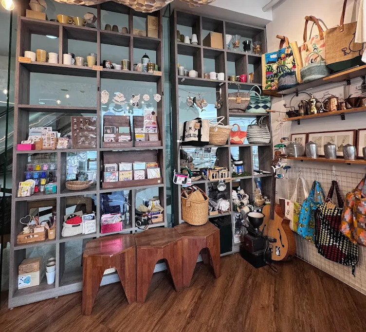 Gallery Drip Coffee counter and small-space feel